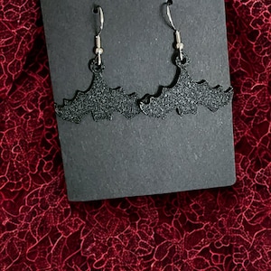 3D Printed Gothic Bat Earrings, Lightweight Halloween Jewelry, Dangle Earrings, Spooky Accessories, Dark Fashion, Hypoallergenic, Steel