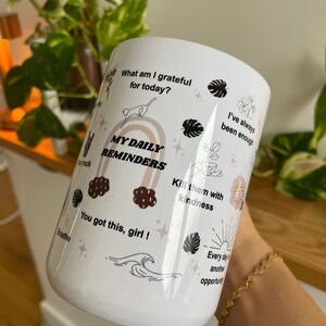 Mentale Gesundheit Becher: Tägliches Affirmationen Cup Geschenk Tech Girls 15oz Bild 3