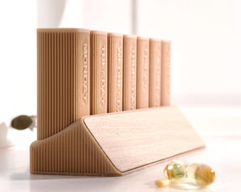 Set van grote pillendoosjes: Dagelijkse reispillenorganizer voor 's ochtends, 's avonds en 's weeks.
