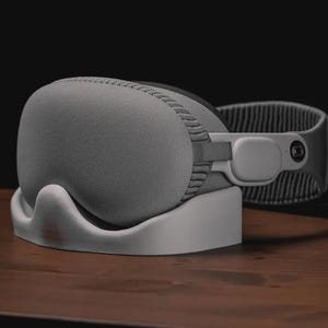 Apple Vision Pro Stands – Sleek Display and Charging Base for Apple Vision Pro – Organize and Showcase Your Headset with Style and Ease