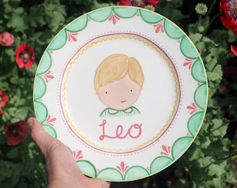 Personalised Children’s Plate with Bespoke Name & Portrait, Handpainted Ceramic, Children’s Wall Art, Nursery Decor, Birthday Keepsake