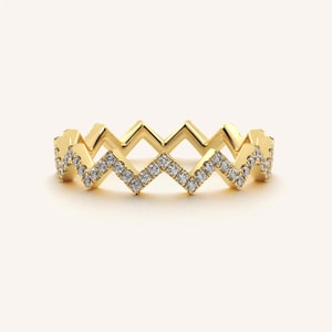 Zig zag Lab Diamond Wedding Band for her, Round Cut Lab Diamond Band, 14k Gold Diamond Wedding Band, Matching Band, Stackable Band