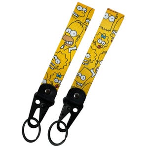The Simpsons — Homer, Marge, Bart, Lisa, and Maggie - Iconic Simpson Keychain Keyring Lanyard for Fashion and Animated Comedy Enthusiasts