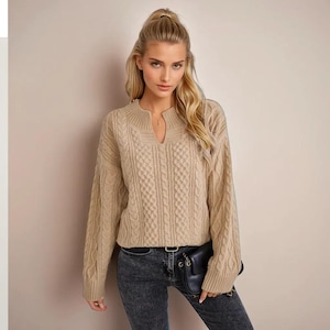 Chunky Knit Sweater Women, Cable Knit Pullover, Beige V-Neck Jumper, Cozy Fall Winter Top, Casual Knitwear