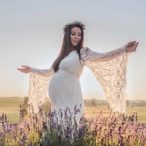 Boho Maternity Dress for Photoshoot – Pregnancy Dress for Baby Shower or Outdoor Shoot in lace