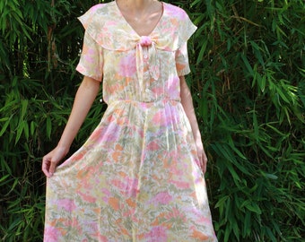 Vintage 80s pastel semi-sheer floral print summer dress with pockets