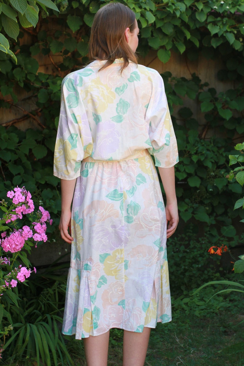 Vintage 80s pastel floral print shirtdress with pleated bottom detail image 7