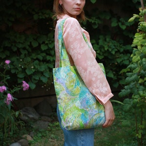 Vintage upcycled fabric mod print pastel casual reusable shoulder bag image 4