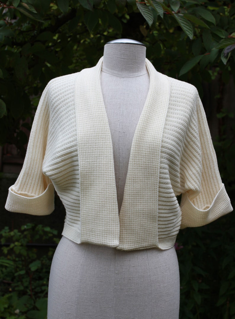 Vintage 50s botany wool cream shrug image 4