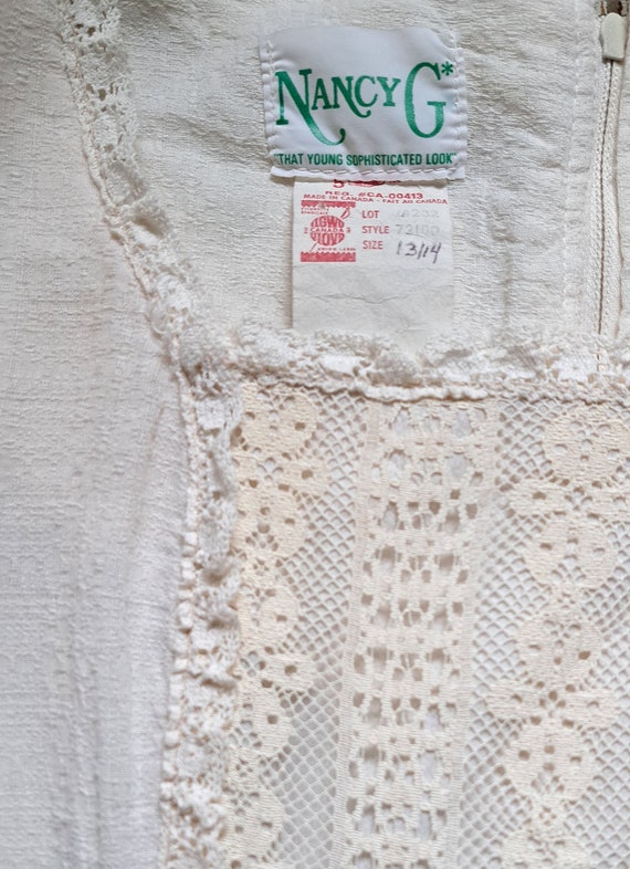 Vintage 70s dreamy bohemian lace cotton bell slee… - image 10