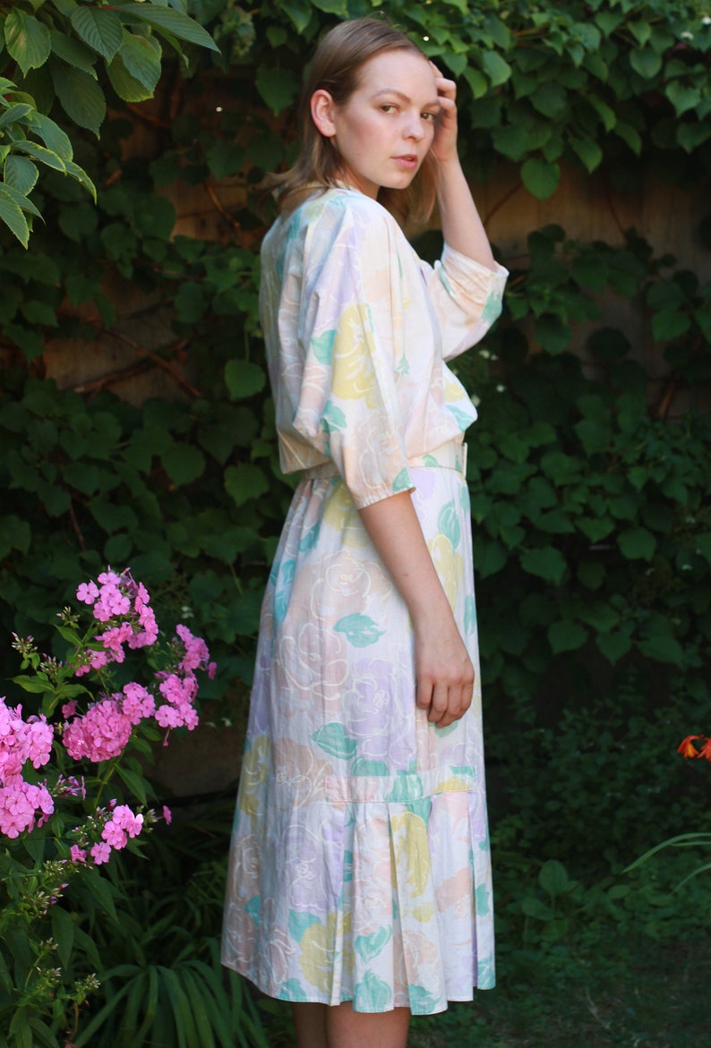 Vintage 80s pastel floral print shirtdress with pleated bottom detail image 6