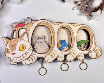 Catbus Wooden Key Holder - My Neighbor Totoro - Handcrafted Wood Plaque - Fantasy Theme - Videogame Keychains - Geek Gift - Studio Ghibli