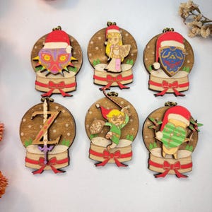 The Legend of Zelda Wooden Christmas Ornaments - Xmas Tree Decor - Geek Gift - Link & Zelda - Holiday Supply - Festive Ornament