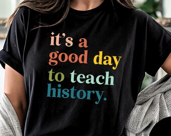 Retro History Teacher T-Shirt: Back to School Social Studies Tee