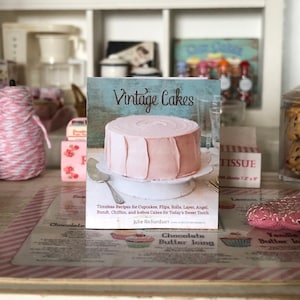 Vintage Cakes - RECIPE COOKBOOK with 24 Printed Pages inside - Choose 1/12 or 1:6 Scale Miniature