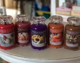 GLASS JAR CANDLE - 1:12 Scale Dollhouse Miniature