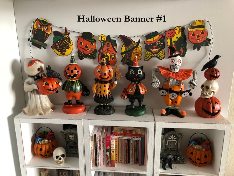 Miniature Vintage Halloween - Retro HANGING BUNTING BANNER Garland - Choose 1/6 Scale or 1:12 Scale Dollhouse Miniature 