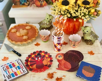 MINIATURE - Fall Thanksgiving - Turkey Squirrel - Plates Napkins Cups Straws Cupcake Wrappers - 1:12 or 1/6 Scale - Blythe Momoko Licca Doll