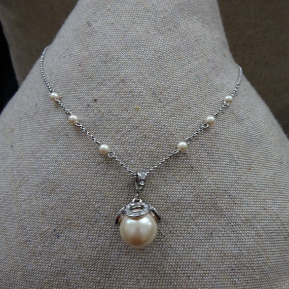 Vintage Pearl and Rhinestone Necklace and Bracele… - image 7