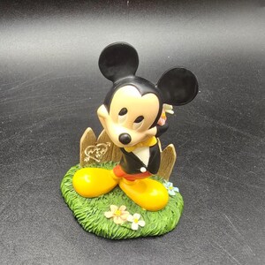 Danbury Mint Mickey Mouse Figurine February Valentine's Perpetual Calendar image 5