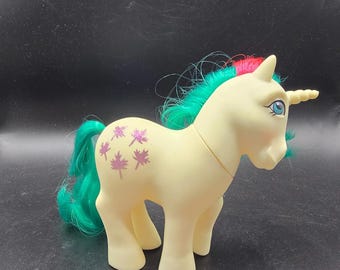 My Little Pony G1 Gusty 1984 Unicorn Cream Teal Pink Hair Glitter Leaves Hasbro
