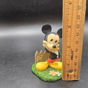 Danbury Mint Mickey Mouse Figurine February Valentine's Perpetual Calendar image 7