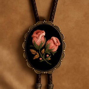 Embroidery Floral bolo tie / Necklace, Embroidered Vintage Necktie Pendant suitable for Western Lovers/Cowboy Wear/T-shirts, Gift for her