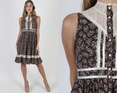 Womens Gunne Sax Brown Calico Dress 70s Tiny Floral Button Bodice Dress Vintage Bohemian Country Prairie Festival Mini Midi Dress