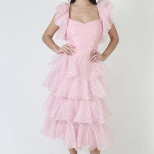 Cotton Candy Pink geschichtetes Abschlussballkleid, Vintage Avantgarde Abendkleid, 70er Jahre Schule Tanz Outfit Bild 2