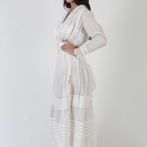 1900s Era White Edwardian Dress / 1920s Lace Delicate Victorian Inspired Gown / Vintage 20s Plain Eyelet Antique Sundress image 4