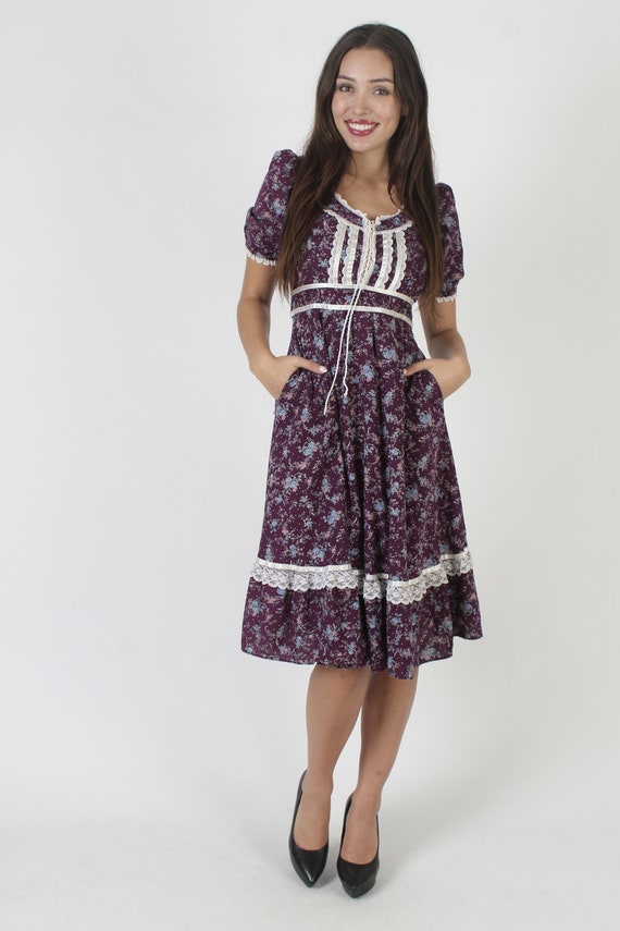 Purple Calico Gunne Sax Pockets Dress / 70s Count… - image 3