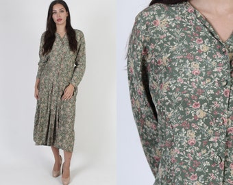 Laura Ashley Designer Vintage Sage Flower Print Dress, Button Up Loose Fitting Summer Sundress