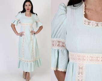 Just For Joseph Magnin Prairie Maxi Dress, Vintage 70s Cottagecore Bell Sleeve Gown, Simple Monochrome Bohemian Frock