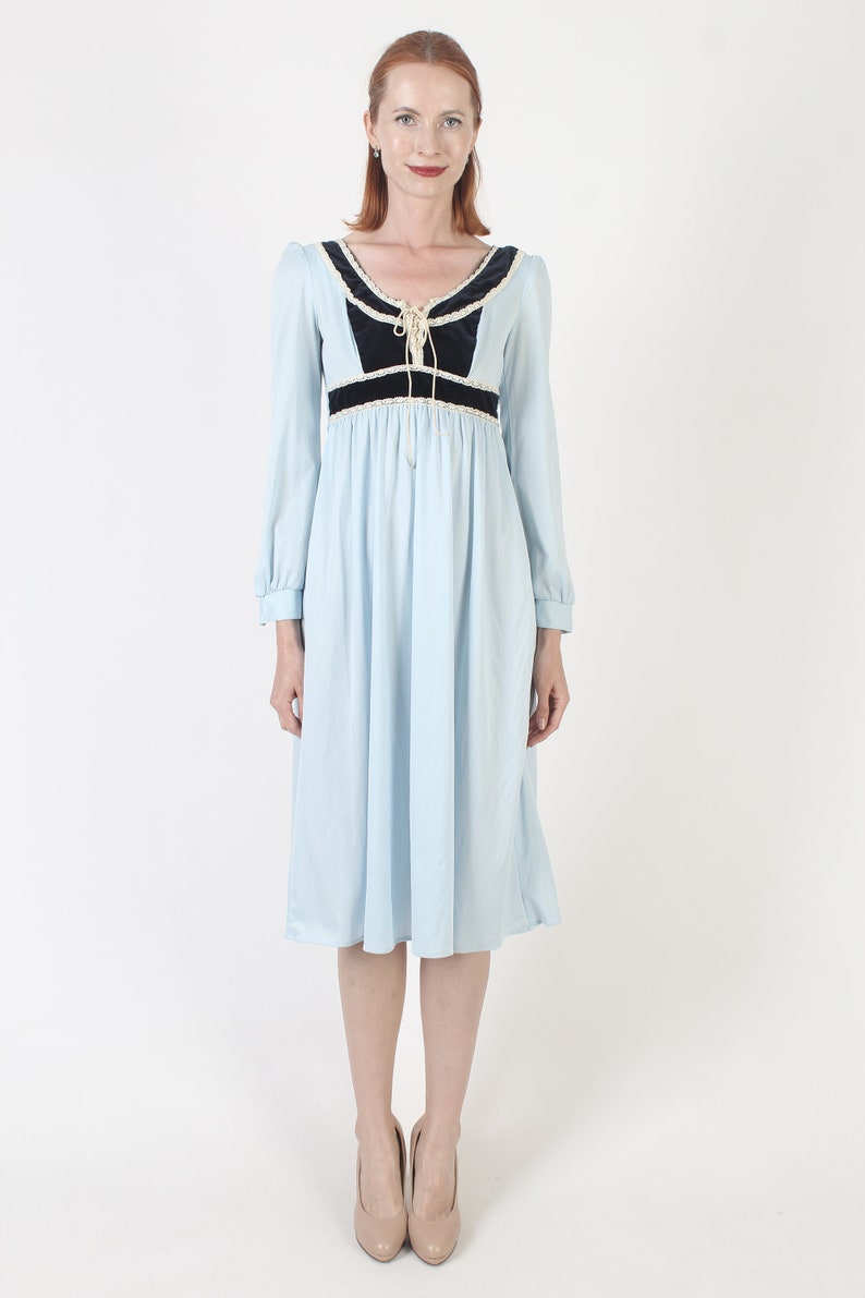 Navy Velvet Corset Dress Vintage 70s Plain Blue Bohemian Midi Waist Sash Medieval Times Festival Outfit image 6