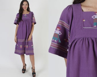 Authentic Purple Cotton Guatemalan Tent Dress / Aztec Print Angel Bell Sleeves / Vintage Mexican Village Print / Embroidered Woven Cover Up