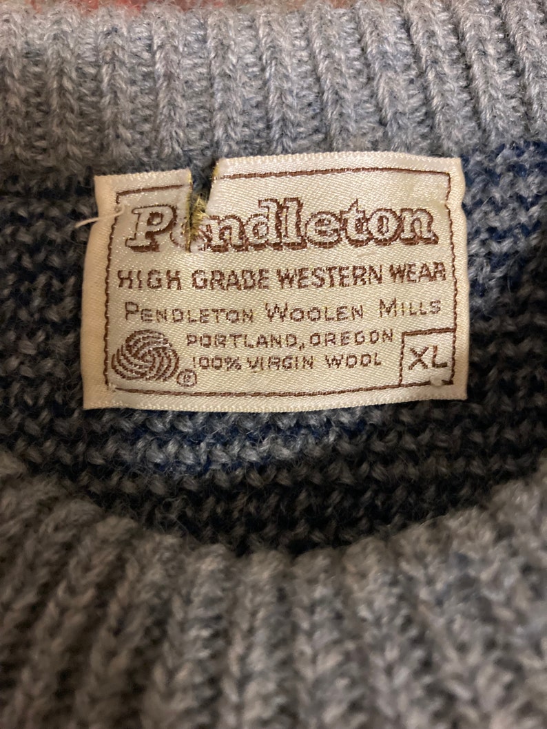 Pendleton Southwestern Sweater / Grey Rainbow Knit Chief Joseph Design / Vintage Native American Unisex Wool Jumper XL image 8