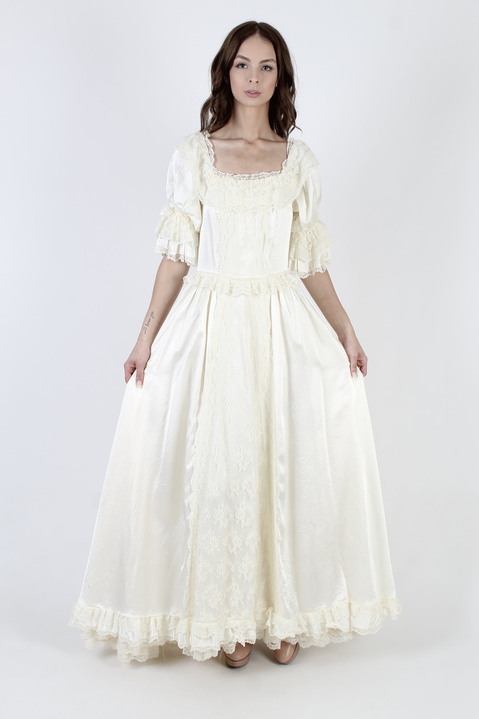 plain victorian dress