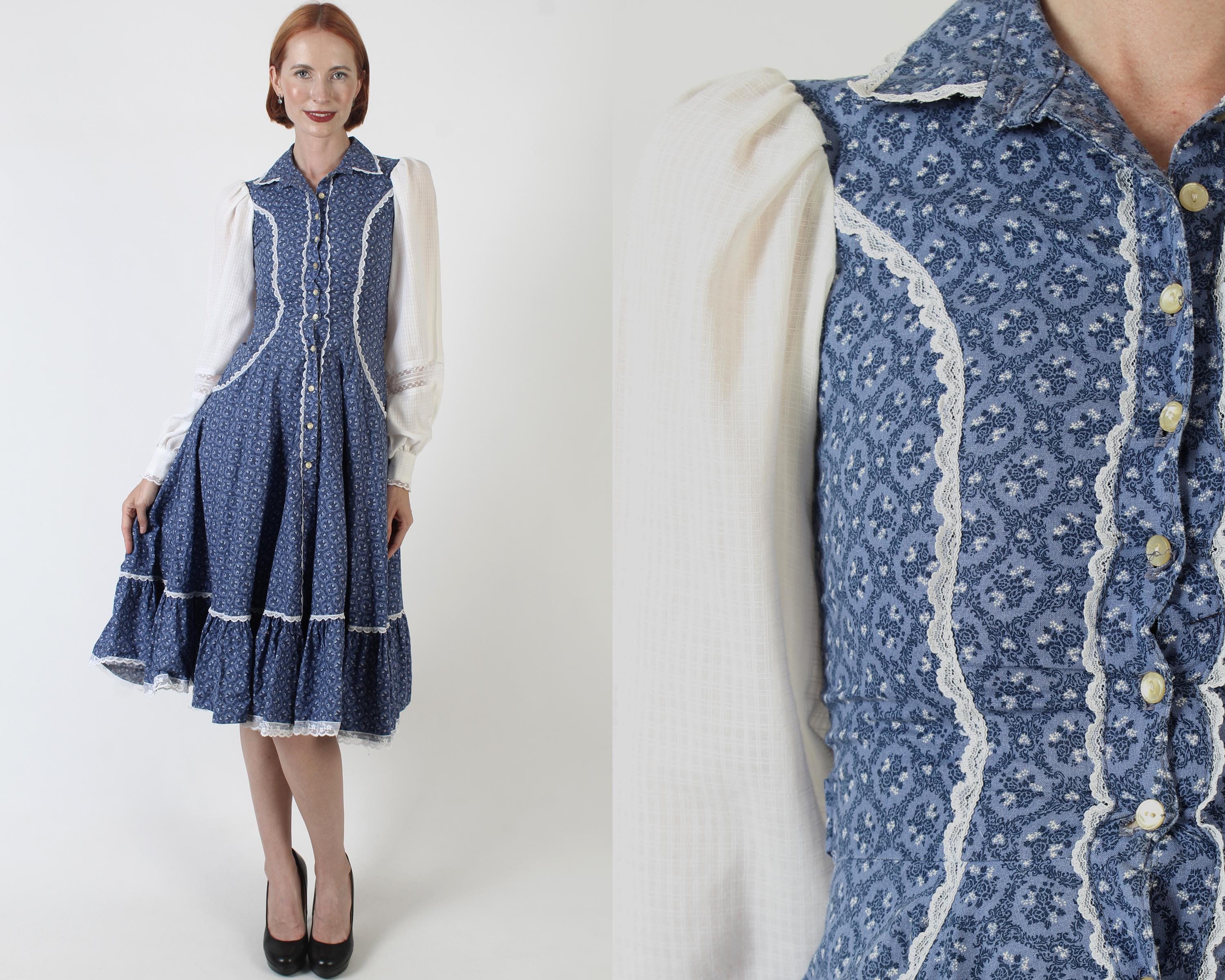 Vintage 70s Gunne Sax Prairie Dress: Blue Calico Floral Lace, Poet Vintage 70s Gunne Sax Prairie Dress: Blue Calico Floral Lace, Poet