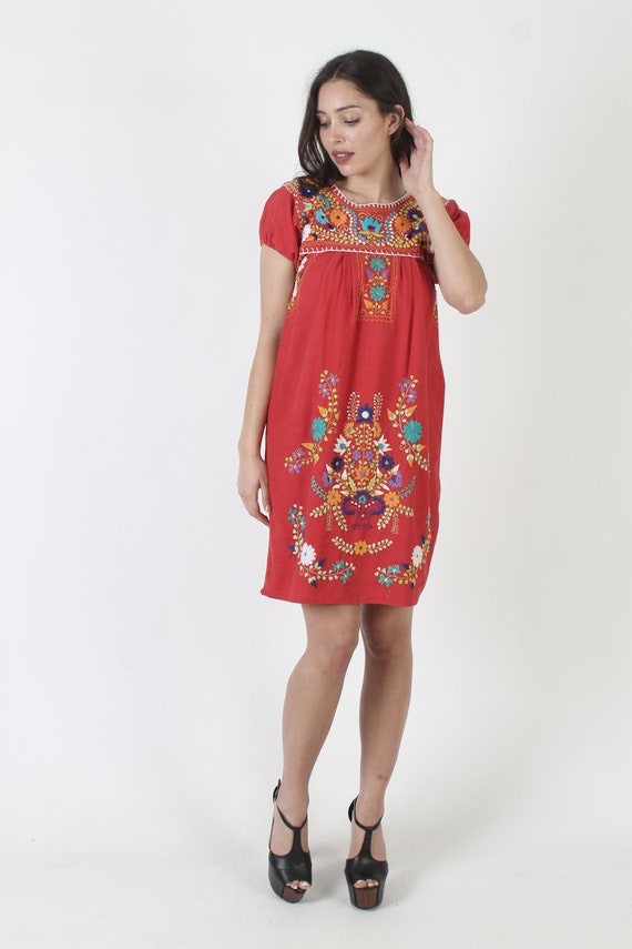 Red Cotton Mexican Mini Dress / Embroidered Flora… - image 4