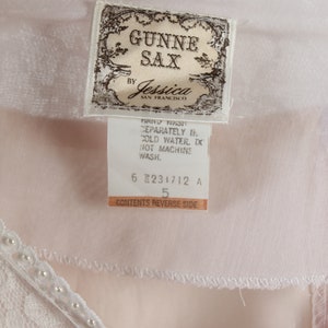 Barbiecore Gunne Sax Maxi Dress / Vintage 70s White Lace Up Corset / Prairie Boho Wedding Renaissance Gown Size 5 image 7