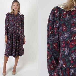 Laura Ashley Farm Dress / Romantic Rustic Garden Floral / 80s Wildflower Lace Collar, Vintage Designer Maxi Size UK 12 US 10