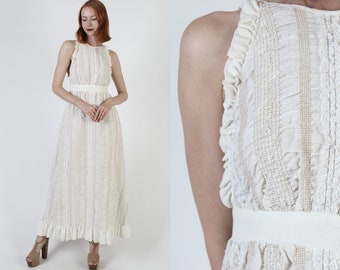 California Charmer Cottagecore Pinafore Dress Off White Apron Vintage 70s Americana Open Back Maxi Dress