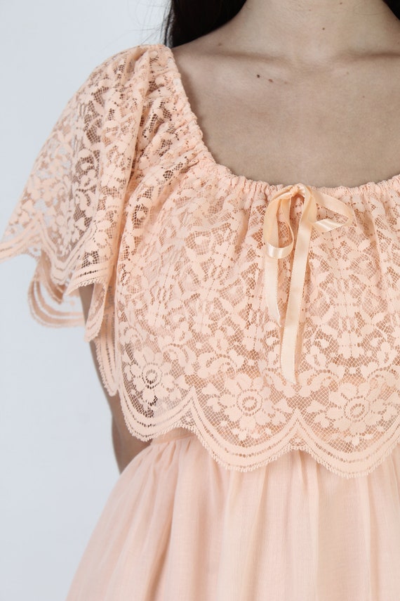 Sheer Lace Capelet Bodice Dress Vintage 70s Plain Peach off
