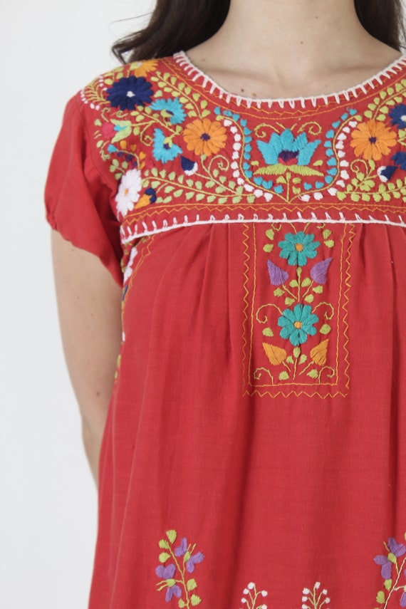 Red Cotton Mexican Mini Dress / Embroidered Flora… - image 6