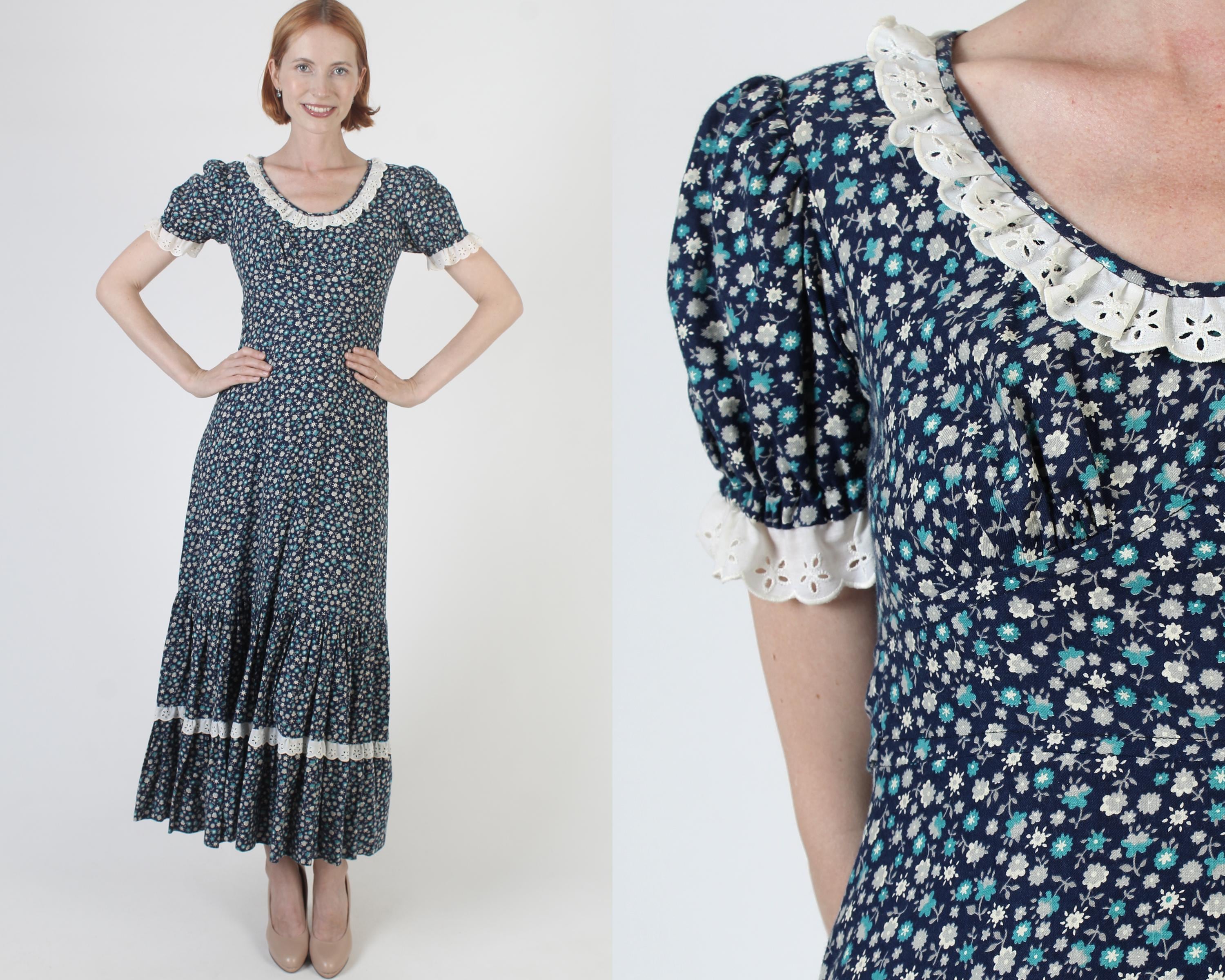 Charming Blue Pilgrim Style Dress / Americana Inspired Charming Blue Pilgrim Style Dress / Americana Inspired