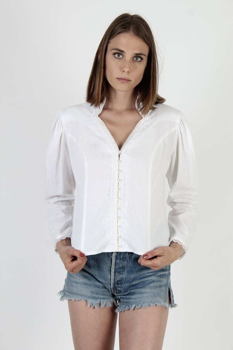 70s Womens Gunne Sax Blouse Scallop Lace Button Up Top 1970s Bohemian Wedding Tunic Ivory Floral Sheer Lace Renaissance Farm Top