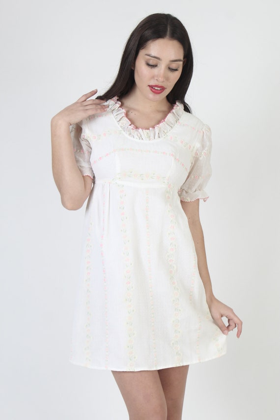 Thin White Swiss Floral Mini Dress / Sheer Materi… - image 5