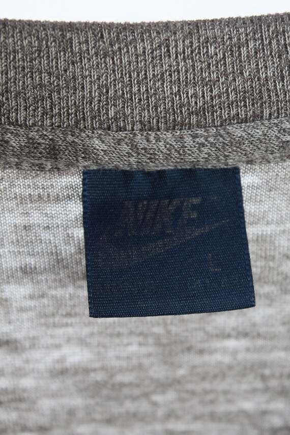 Nike Paper Thin T Shirt Vintage 80s Blue Label Te… - image 5