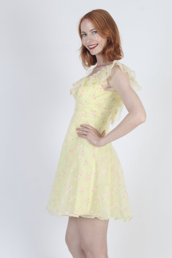 60s Mod Bridal Party Mini Dress All Over Daisy Fl… - image 5