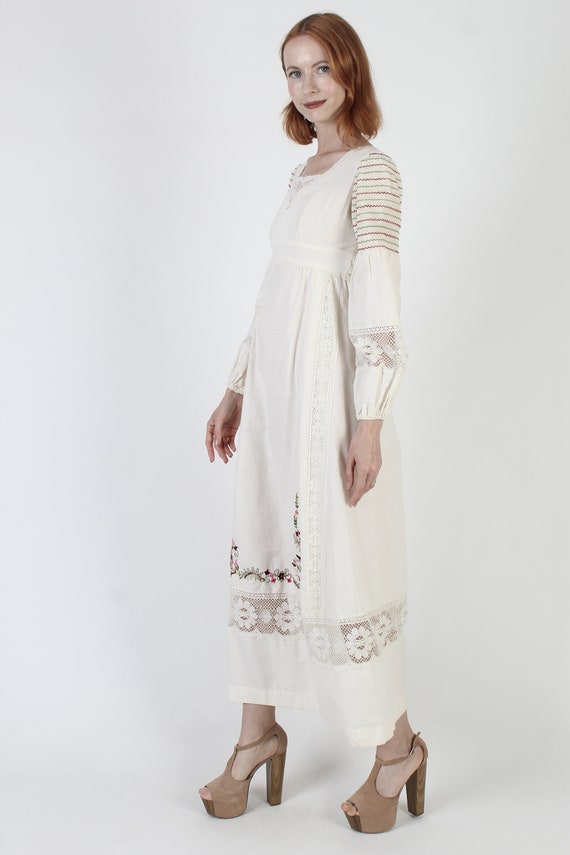 Romantic Long Bohemian Wedding Dress / 70s Countr… - image 5